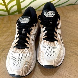 Asics GEL-NIMBUS Womens size 10